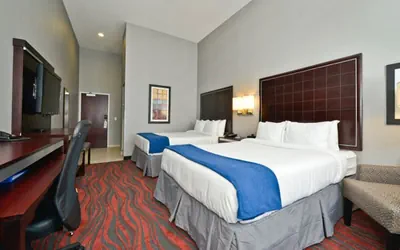 Photo 5 - Holiday Inn Express & Suites Utica by IHG