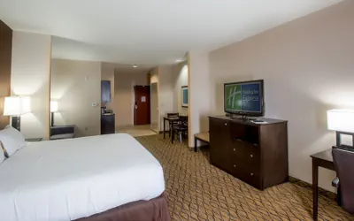 Photo 3 - Holiday Inn Express Hotel & Suites Elk City by IHG