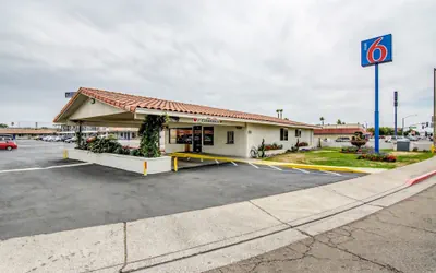 Photo 2 - Motel 6 Manteca, CA