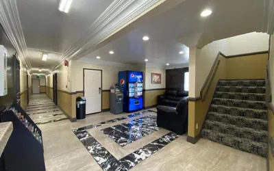 Photo 2 - Patio Motel