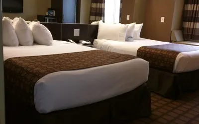 Photo 3 - Microtel Inn & Suites by Wyndham Minot
