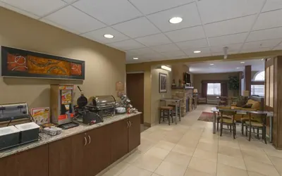 Photo 2 - Microtel Inn & Suites by Wyndham Minot