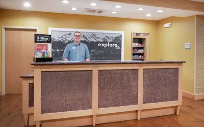 Photo 4 - Hampton Inn & Suites Denver/South-RidgeGate