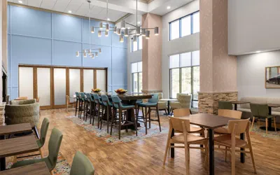 Photo 3 - Hampton Inn & Suites Hope