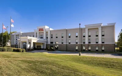 Photo 2 - Hampton Inn & Suites Hope