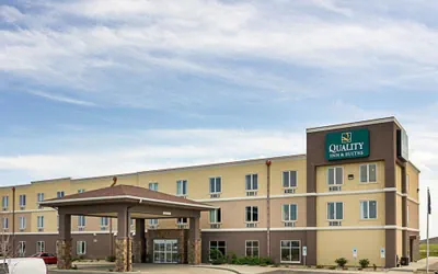 Photo 2 - Quality Inn & Suites Minot North