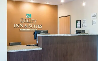 Photo 4 - Quality Inn & Suites Minot North