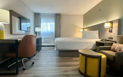 Photo 2 - Surface Boutique Hotel