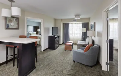 Photo 4 - Staybridge Suites Philadelphia- Montgomeryville by IHG