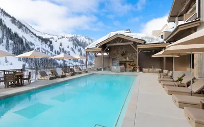Photo 2 - The Snowpine Lodge