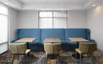 Photo 3 - Hampton Inn Magnolia