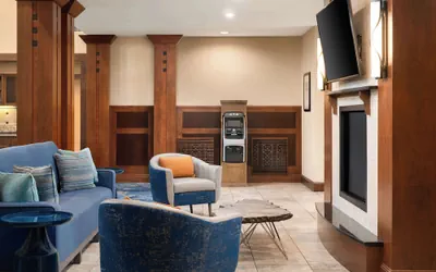 Photo 2 - Homewood Suites by Hilton Newport Middletown, RI