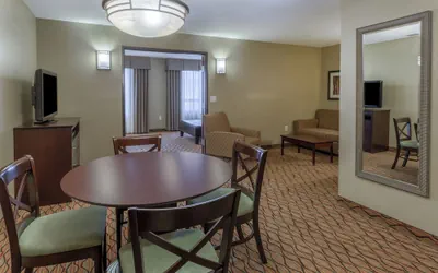Photo 3 - Holiday Inn Eau Claire South I-94 by IHG