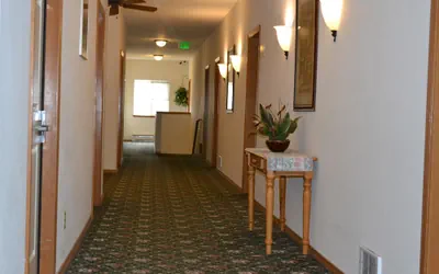 Photo 3 - Anaco Bay Inn