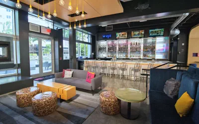 Photo 5 - Aloft by Marriott Miami Doral