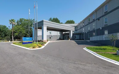 Photo 2 - TRYP by Wyndham Tallahassee North I-10 Capital Circle