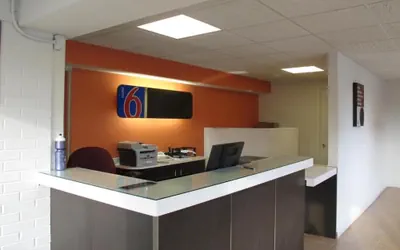 Photo 5 - Motel 6 Baltimore, MD