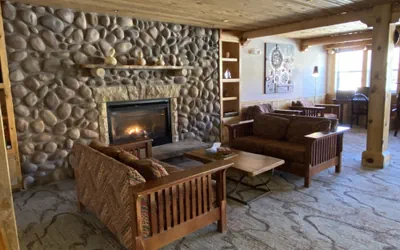 Photo 3 - River Canyon Lodge