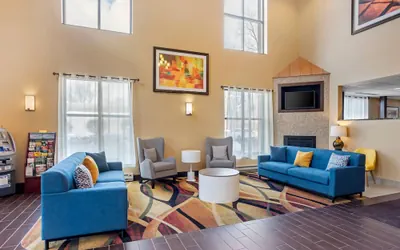 Photo 2 - Comfort Inn & Suites Sayre