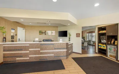 Photo 4 - Best Western Plus College Park Hotel