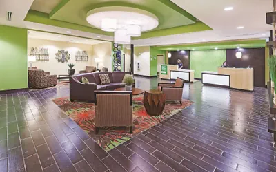 Photo 4 - La Quinta Inn & Suites by Wyndham Pecos