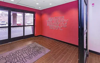 Photo 3 - Hampton Inn Waynesburg