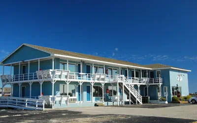 Photo 2 - Fin 'n Feather Waterside Inn By Kees Vacations
