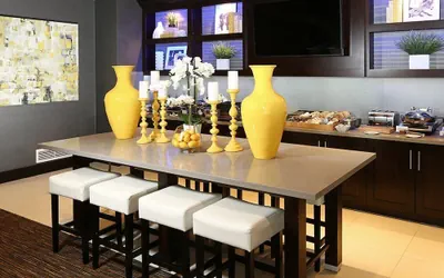 Photo 3 - Holiday Inn Hotel & Suites East Peoria by IHG