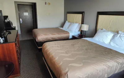 Photo 5 - Roosevelt Hotel