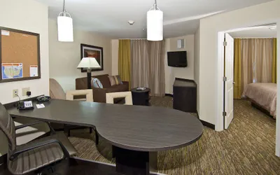 Photo 4 - Candlewood Suites Tupelo North by IHG