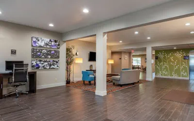 Photo 5 - Sleep Inn & Suites Kalamazoo Southwest