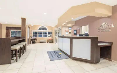 Photo 3 - Microtel Inn & Suites by Wyndham Sidney