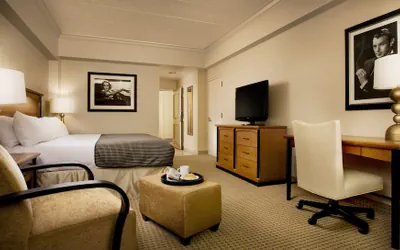 Photo 2 - Hollywood Casino & Hotel