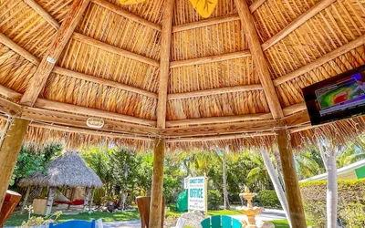 Photo 4 - Sunset Cove Beach Resort