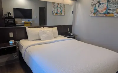 Photo 5 - Microtel Inn & Suites by Wyndham Wheeling at Highlands