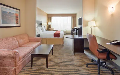 Photo 3 - Holiday Inn Express Hotel & Suites Gallup East by IHG
