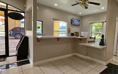 Photo 3 - Texas Inn and Suites RGV