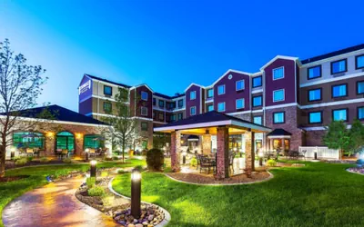 Photo 2 - Staybridge Suites Bismarck by IHG