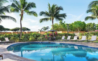 Photo 2 - Courtyard Maui Kahului Airport
