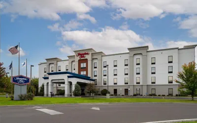 Photo 2 - Hampton Inn Seneca Falls