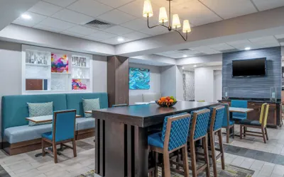 Photo 4 - Hampton Inn Dahlgren