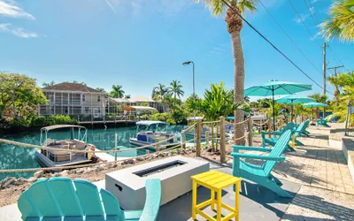 Photo 2 - Latitude 26 Waterfront Resort & Marina