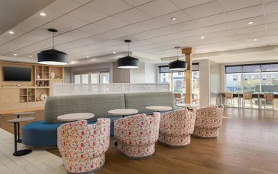 Photo 4 - Home2 Suites by Hilton Biloxi North/D'Iberville