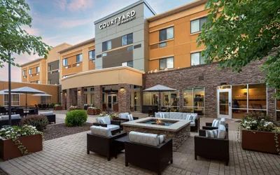 Photo 2 - Courtyard Mankato Marriott