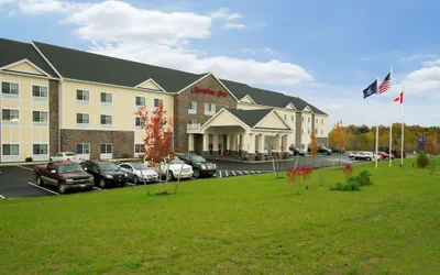 Photo 2 - Hampton Inn Bangor