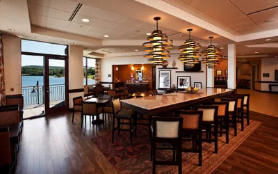 Photo 3 - Hampton Inn Marquette/Waterfront