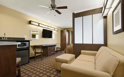 Photo 3 - Microtel Inn & Suites by Wyndham Round Rock
