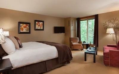 Photo 4 - The Inn At Honey Run