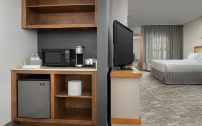 Photo 5 - SpringHill Suites Huntsville West/Research Park