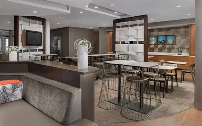 Photo 4 - SpringHill Suites Huntsville West/Research Park